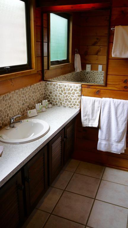 Waiheke Island Vineyard Holiday Houses Surfdale Εξωτερικό φωτογραφία